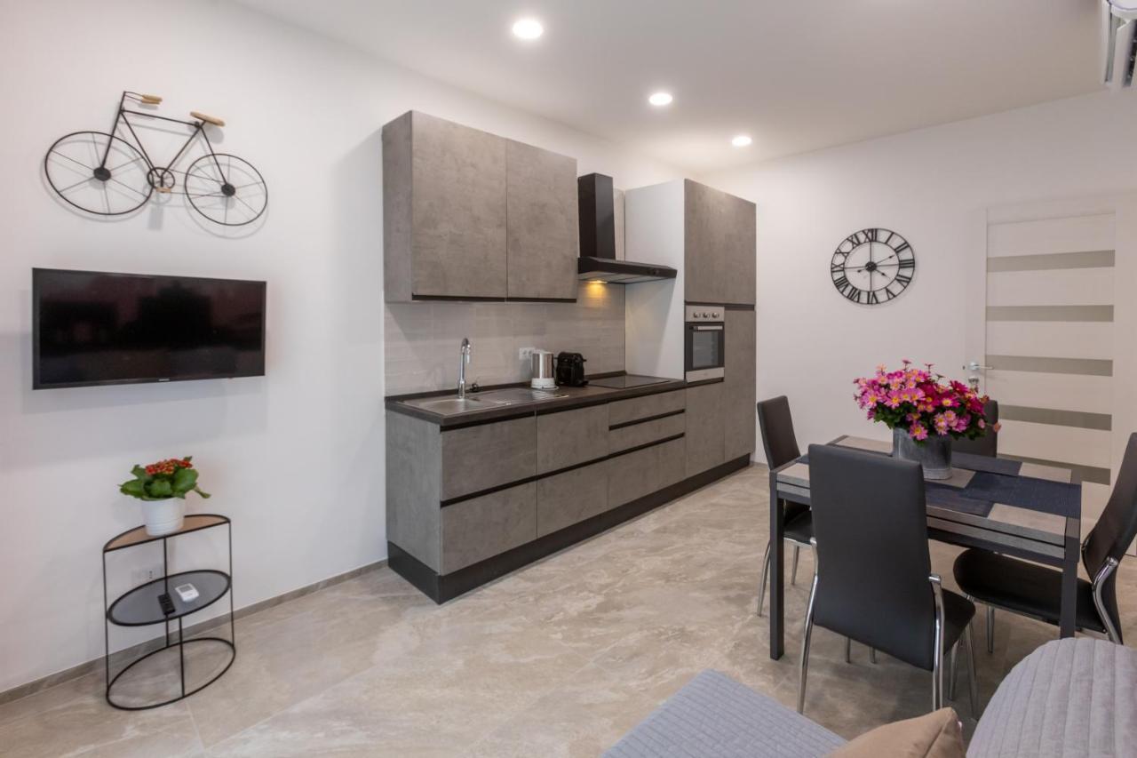 Le Case Di Anna - Holiday Home Рим Екстер'єр фото